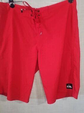 Men's Quicksilver Red Highline Kaimana Board Shorts-Size: 32